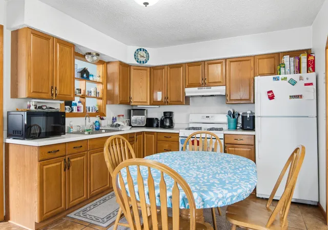 Photo 4 of Single family home for sale at 1836 Hanmer Rd, Benzonia, MI 49616 | MLS# 78080068894 | Listing updated on 2026-06-10