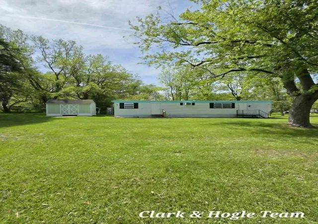 Homes for sale in Lyons Township Ionia, MI | 8386 Willow Dr, Lyons Township Ionia, MI 48851 | MLS# 65026025402