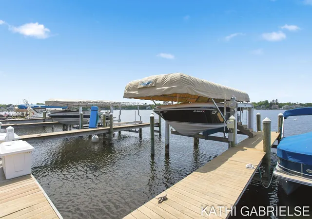 Homes for sale in Spring Lake, MI | 16273 Riverdale Ct, Spring Lake, MI 49456 | MLS# 71026025419