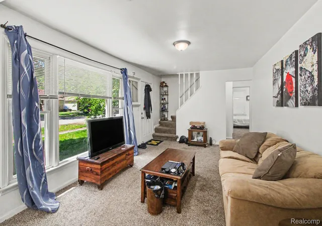 Photo 4 of Single family home for sale at 12072 Rockland, Redford, MI 48239 | MLS# 20261039063 | Listing updated on 2026-06-09