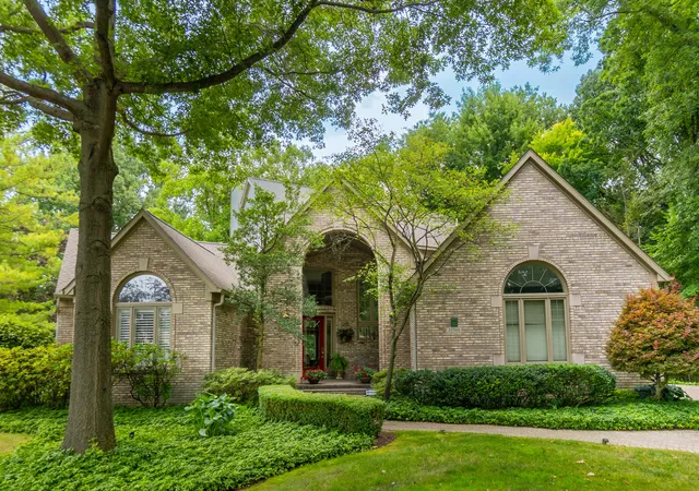 1st image of 35700 Cross Crk N, Farmington Hills, MI 48331 | MLS# 81026025444