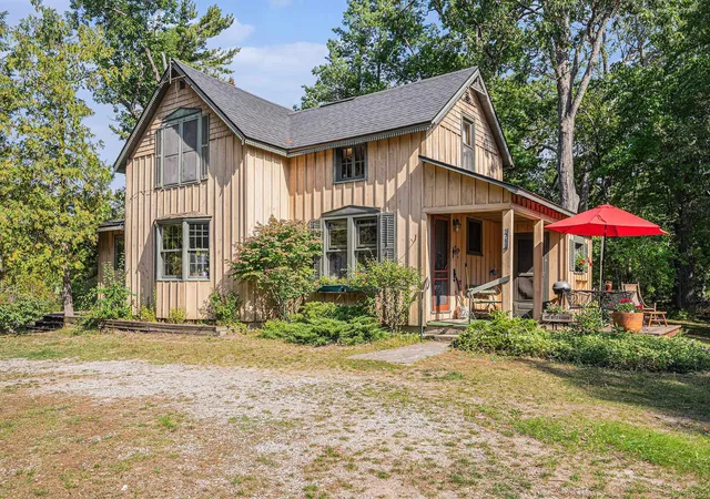 Photo 1 of Single family home for sale at 5760 W Crystal View Rd, Maple City, MI 49664 | MLS# 78080068908 | Listing updated on 2026-08-24