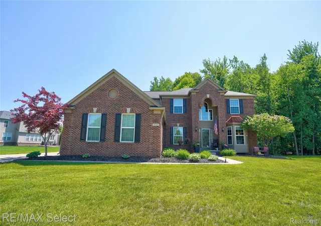Photo 2 of Single family home for sale at 6288 Opal Ln, Grand Blanc, MI 48439 | MLS# 20261039088 | Listing updated on 2026-06-04