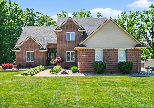 Photo 1 of Sale Pending at 1281 Deer Crk Trl, Grand Blanc, MI 48439 | MLS# 20261039094 | Listing updated on 2026-06-21