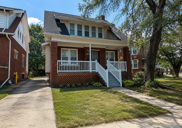 Photo 2 of Single family home for sale at 8821 Arcadia St, Detroit, MI 48204 | MLS# 20261039100 | Listing updated on 2026-09-06