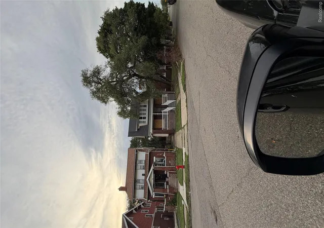 Photo 4 of Single family home for sale at 8821 Arcadia St, Detroit, MI 48204 | MLS# 20261039100 | Listing updated on 2026-09-06