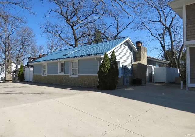 3rd image of 6000 Rays Dr, Onsted, MI 49265 | MLS# 56050209306