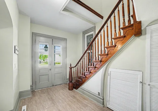 Photo 3 of Single family home for sale at 220 N Main St, Saint Louis, MI 48880 | MLS# 79080068922 | Listing updated on 2026-06-12