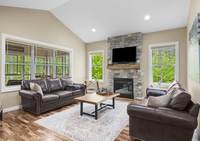 Photo 3 of Single family home for sale at 3996 W Timber Ln, Kasson Township Leelanau, MI 49630 | MLS# 78080068923 | Listing updated on 2026-06-12
