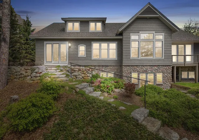 Photo 2 of Mansion for sale at 10249 Kay Ray Rd, Williamsburg, MI 49690 | MLS# 78080068927 | Listing updated on 2026-08-21