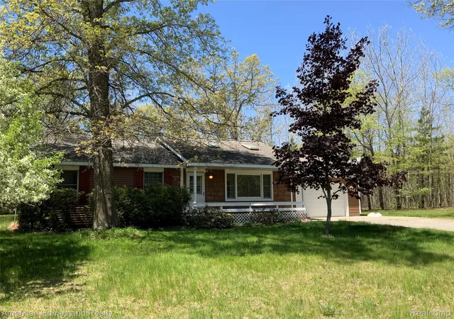 Homes for sale in Oscoda, MI | 7395 Crestwood Dr, Oscoda, MI 48750 | MLS# 20261039152