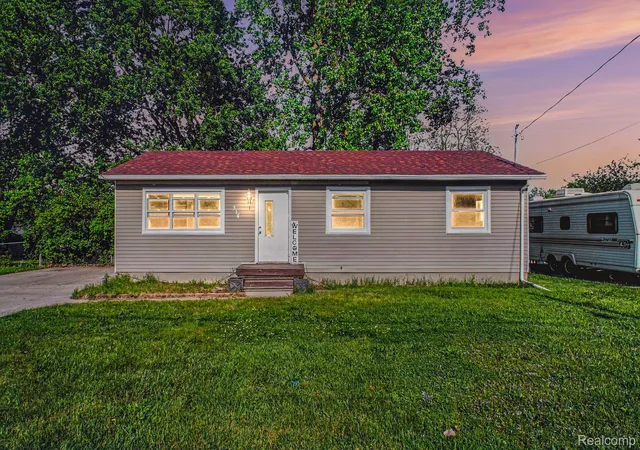 Homes for sale in Owosso City Shiawassee, MI | 314 N Chestnut St, Owosso City Shiawassee, MI 48867 | MLS# 20261039154