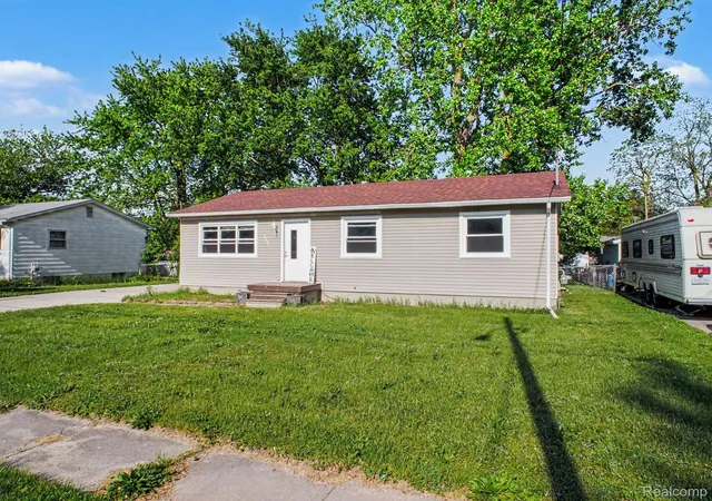 Homes for sale in Owosso City Shiawassee, MI | 314 N Chestnut St, Owosso City Shiawassee, MI 48867 | MLS# 20261039154