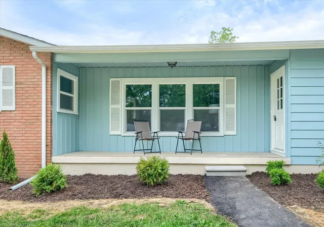 Photo 3 of Single family home for sale at 2049 Belle Meade Dr, Davison, MI 48423 | MLS# 5050209320 | Listing updated on 2026-06-10