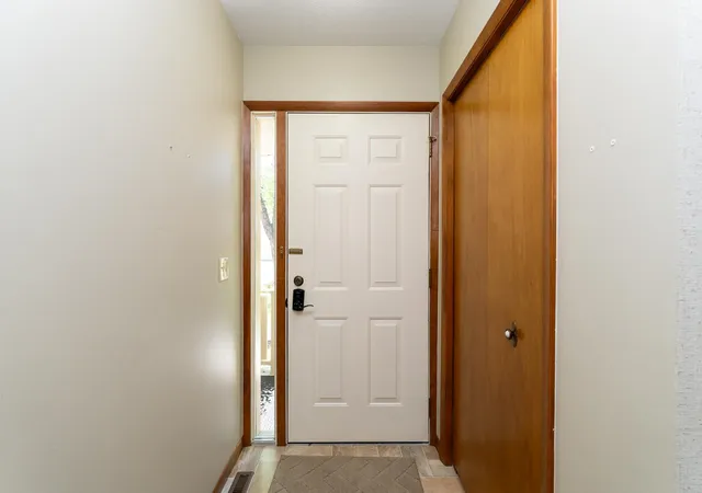 Photo 3 of Condo for sale at 240 Peachwood Ln, Mount Pleasant, MI 48858 | MLS# 79080068937 | Listing updated on 2026-06-05