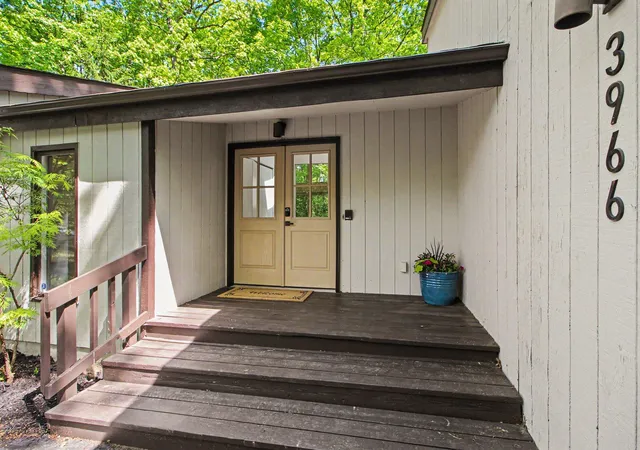 Photo 3 of Single family home for sale at 3966 Penberton Dr, Ann Arbor, MI 48105 | MLS# 81026025543 | Listing updated on 2026-06-09