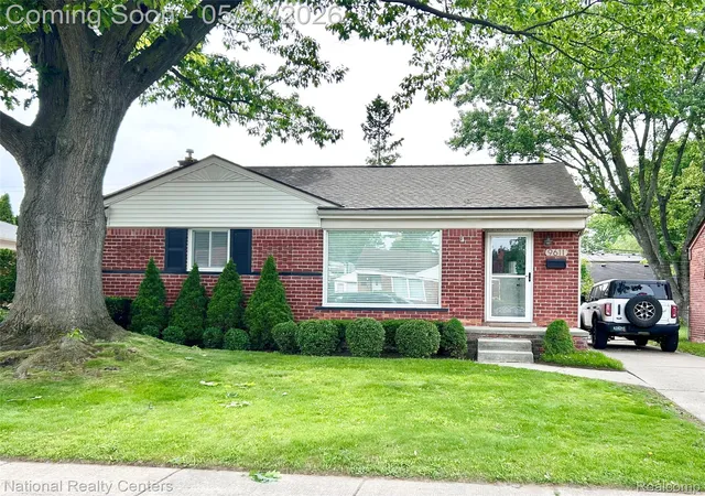 1st image of 9611 Deering St, Livonia, MI 48150 | MLS# 20261039195