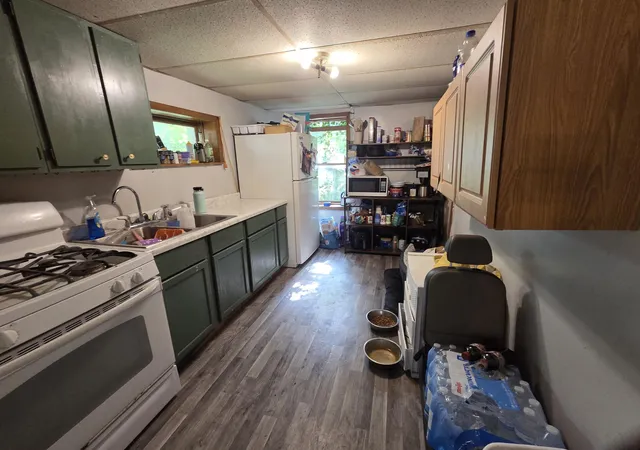 Photo 3 of Single family home for sale at 1156 Fairfax Ave, Jackson, MI 49203 | MLS# 55026025558 | Listing updated on 2026-06-04