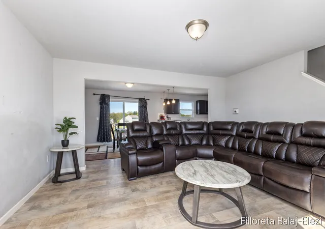 5th image of 467 Oak View Dr, Middleville, MI 49333 | MLS# 65026025568