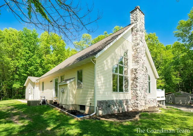 1st image of 3631 Pepper Ln, Hamilton, MI 49419 | MLS# 65026025577