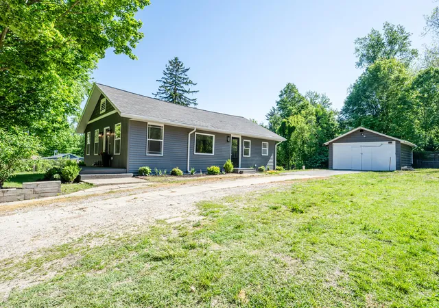Homes for sale in Hagar Township Berrien, MI | 6027 Superior St, Hagar Township Berrien, MI 49038 | MLS# 69026025580