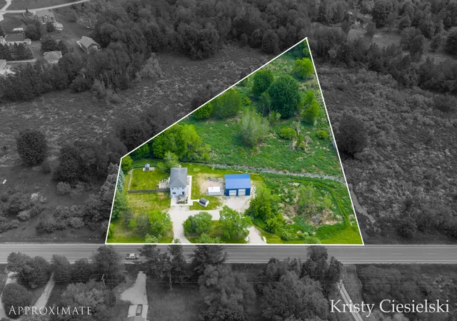 5th image of 2162 S Stone Rd, Fremont, MI 49412 | MLS# 65026025581