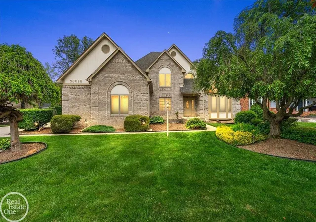 Photo 1 of Single family home for sale at 56688 Portsmouth Ct, Shelby Township, MI 48316 | MLS# 58050209364 | Listing updated on 2026-06-11