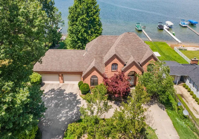 1st image of 2647 Lake Shore Dr, Niles, MI 49120 | MLS# 69026025607