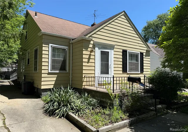Homes for sale in Harper Woods City Wayne, MI | 20221 Kenosha St, Harper Woods City Wayne, MI 48225 | MLS# 20261039264