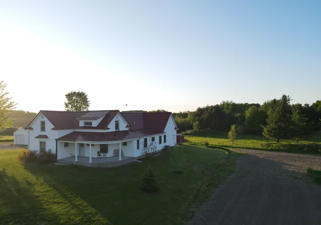 1st image of 4072 20 Mile Rd, Marion, MI 49665 | MLS# 72026025619
