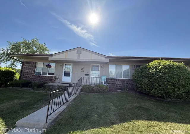 1st image of 25323 Franklin Ter, South Lyon, MI 48178