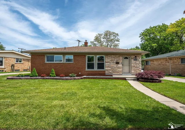 Photo 1 of Single family home for sale at 3421 Maidstone Ave, Trenton, MI 48183 | MLS# 57050209380 | Listing updated on 2026-06-16
