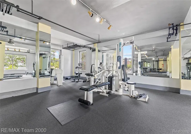 31st image of 8120 E Jefferson Ave #4F, Detroit, MI 48214 | MLS# 20261039322