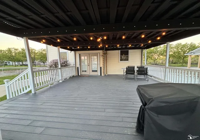 Photo 3 of Single family home for sale at 450 Mason Run Blvd, Monroe, MI 48162 | MLS# 57050209390 | Listing updated on 2026-06-15