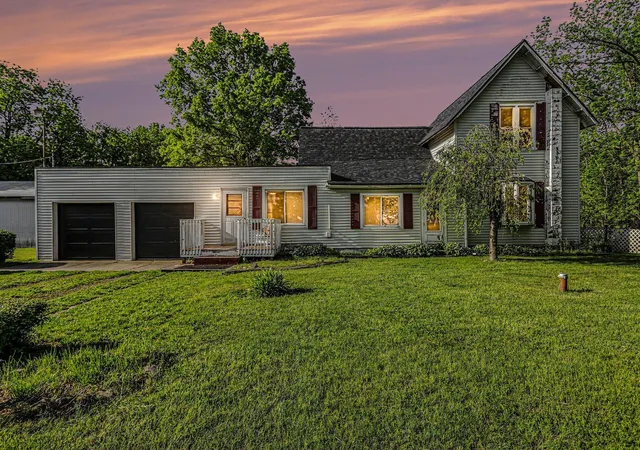 Photo 1 of Sale Pending at 5636 E Uv Ave, Vicksburg, MI 49097 | MLS# 68026025660 | Listing updated on 2026-06-04