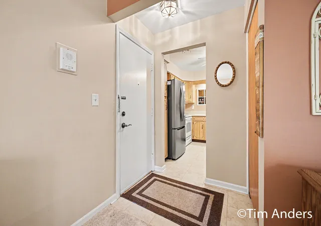 4th image of 2759 Leonard St Nw, Kent, MI 49504