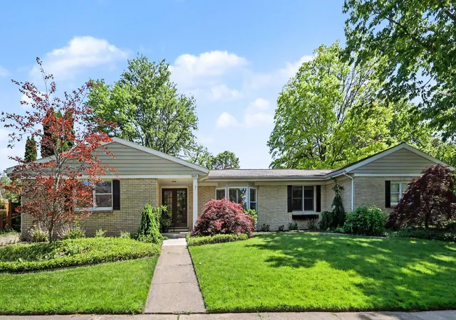 Homes for sale in Grand Rapids City Kent, MI | 2601 Barfield Dr Se, Grand Rapids City Kent, MI 49546 | MLS# 65026025675