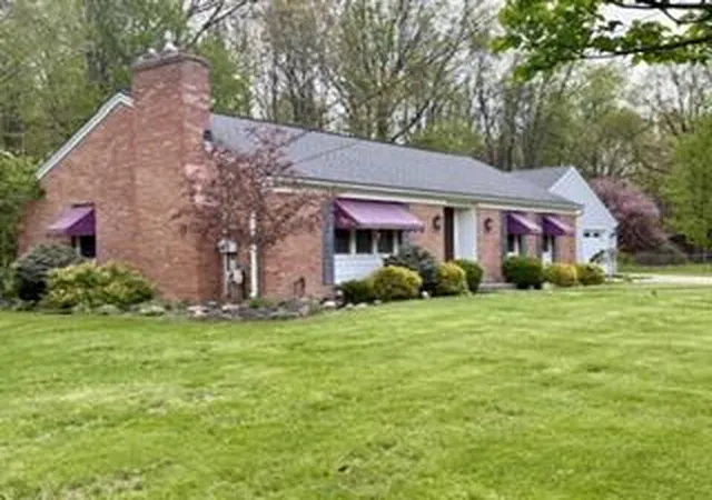 Photo 2 of Single family home for sale at 232 Hawthorne Rd, Marshall, MI 49068 | MLS# 64026025685 | Listing updated on 2026-05-29