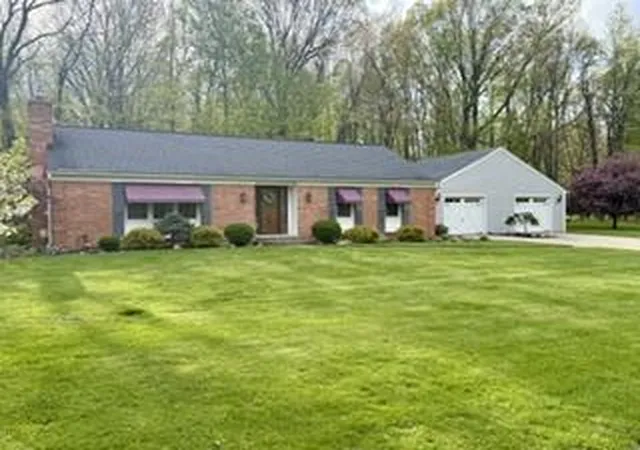 Photo 3 of Single family home for sale at 232 Hawthorne Rd, Marshall, MI 49068 | MLS# 64026025685 | Listing updated on 2026-05-29