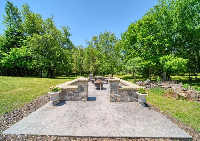 Photo 2 of Single family home for sale at 5206 Page Ave, Jackson, MI 49201 | MLS# 55026025696 | Listing updated on 2026-06-07