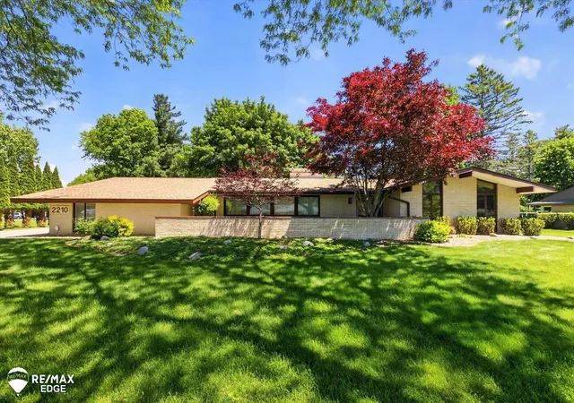 1st image of 2210 N Sycamore Dr, Burton, MI 48509 | MLS# 5050209422