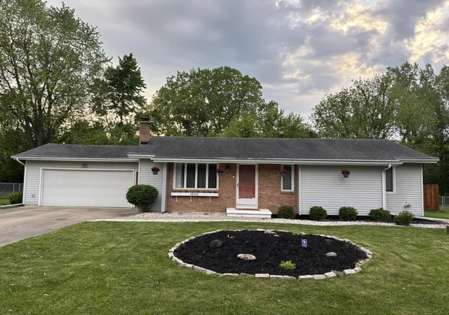 Photo 1 of Single family home for sale at 16124 Eskes St, Lansing, MI 48906 | MLS# 53026025708 | Listing updated on 2026-06-15
