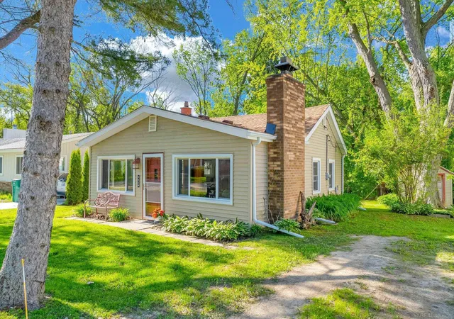 Photo 1 of Sale Pending at 7526 Elmwood Rd, Lexington, MI 48450 | MLS# 58050209425 | Listing updated on 2026-07-23