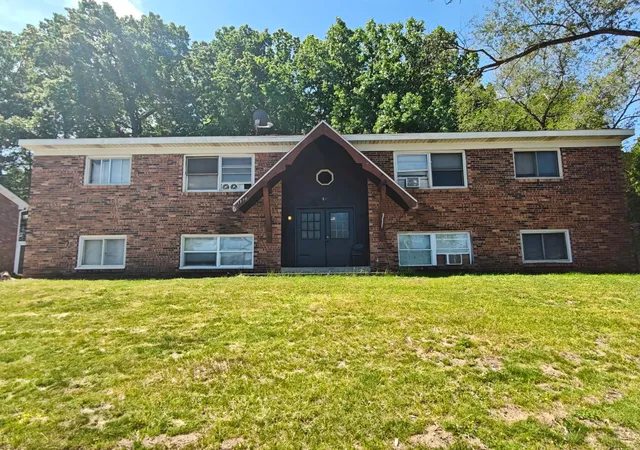 3rd image of 1870 Prairie Pkwy Sw, Wyoming, MI 49519 | MLS# 65026025716