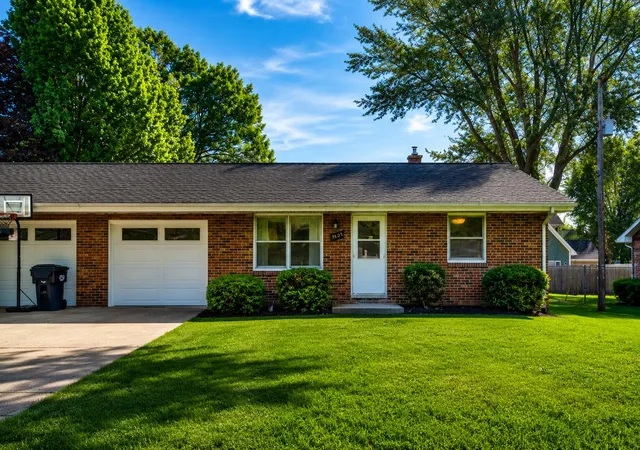 Photo 3 of Multi family home for sale at 4169 Morton Ln, Stevensville, MI 49127 | MLS# 69026025723 | Listing updated on 2026-06-02