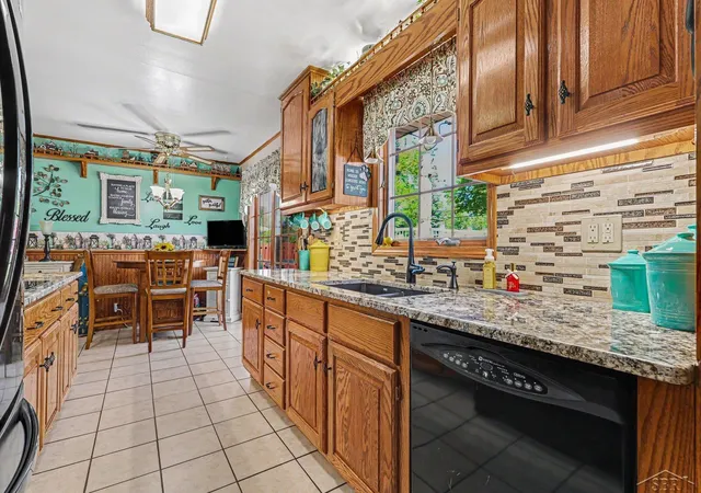 Photo 3 of Single family home for sale at 4400 Beckett Pl, Saginaw, MI 48603 | MLS# 61050209437 | Listing updated on 2026-06-03