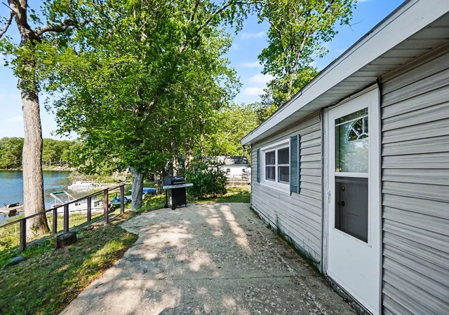 Photo 4 of Single family home for sale at 5207 E High Tower Lake Rd, Hesperia, MI 49421 | MLS# 72026025739 | Listing updated on 2026-07-22