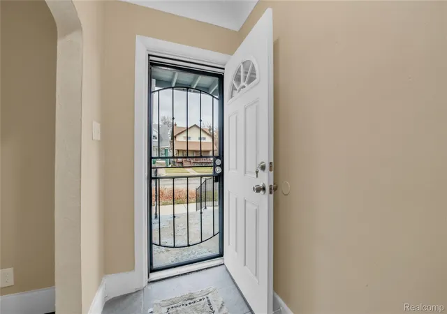 2nd image of 5044 Fairview St, Detroit, MI 48213 | MLS# 20261039447