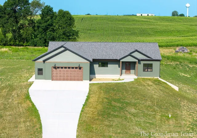 2nd image of 3421 Calming Meadows Ct, Middleville, MI 49333 | MLS# 65026025771