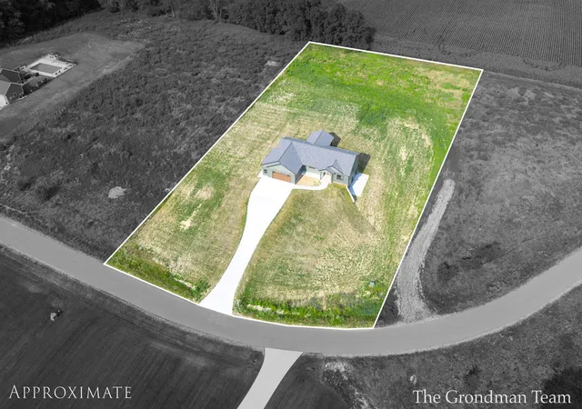 4th image of 3421 Calming Meadows Ct, Middleville, MI 49333 | MLS# 65026025771